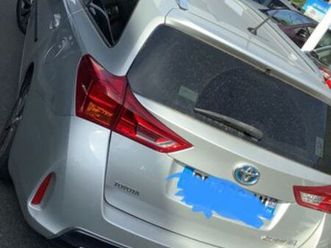 vend toyota hauris ts hybrid