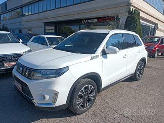 suzuki vitara 1.4 hybrid top