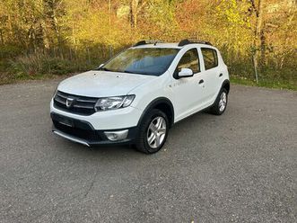sandero tce 90 stepway lauréate