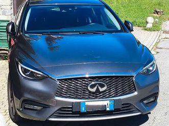 lettino e cassettiera pali