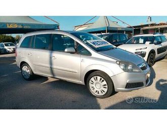 opel zafira 1.6 benzina metano 7 posti