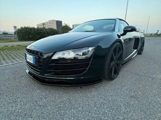audi r8 spyder 5.2 v10 fsi quattro