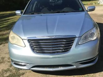 2012 chrysler 200 parts or repair