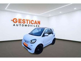 0.9 66kw (90cv) coupe urbanshadow editio