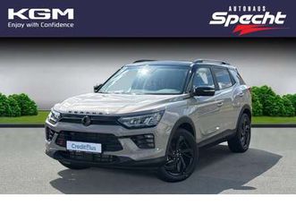 kgm korando black navi leder soundsystem led acc el. heckklapp