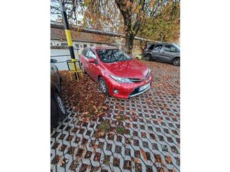 toyota auris touring sports 1.6 active (automata)