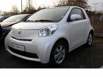 toyota iq *klima*aux-in*8-fach bereift!*4-sitzer!*