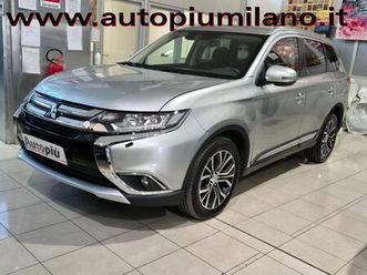 mitsubishi outlander 2.2 di-d 4wd instyle plus sda 7 posti