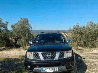 nissan - navara