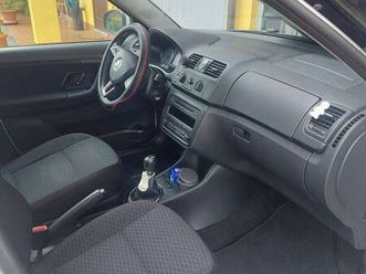 wagon 1.6 tdi cr drive c/clima s/sen.parc 75cv