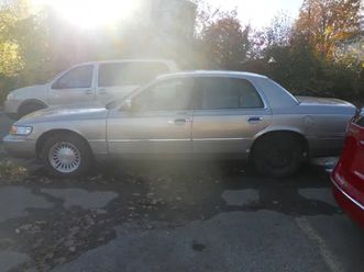 1998 grand marquis for parts