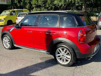 r60 2.0 auto motore nuovo 2023 documentabile