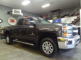 2016 chevy silverado 2500hd lt z71 4x4 out of state! clean!