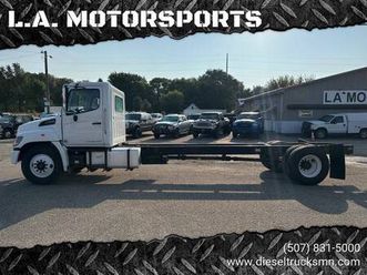 2020 hino 338 automatic 33k gvwr cab chassis one owner excellent cond