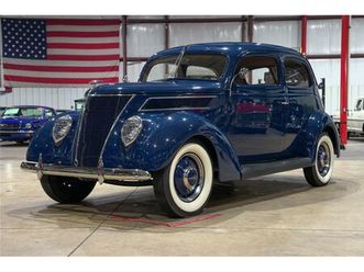 1937 ford deluxe for sale