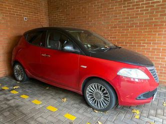 chrysler, ypsilon, hatchback, 2012, manual, 1242 (cc), 5 doors