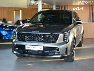 kia sorento 2,2 crdi a8 dct awd platinum 6p 142kw193k za 53 990 €