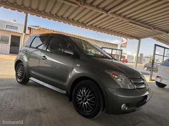 TOYOTA IST toyota-ist-1-3l-2007