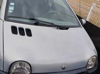 renault twingo 1.2i perrier