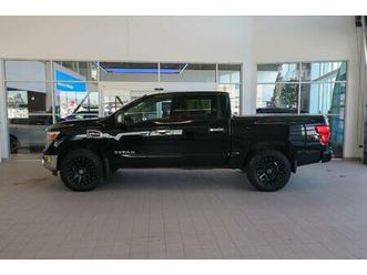 nissan titan 2017 4x4 crew cab sv