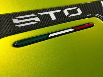 huracan coupe 5.2 sto 640cv rwd