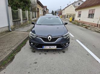 renault megane grandcoupe 2021. god, hr vozilo, tvorničko jamstvo, servisna knjižica