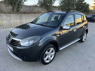 dacia sandero 1.6 stepway2, lpg tvornički plin, reg do 10/2026