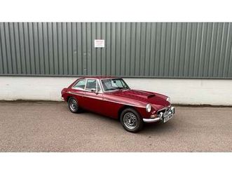 1973-mg-mgb-rouge-manuel-5-vitesses-conduite-a-droite-in