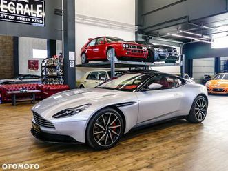 aston martin db11 v12 coupe amr signature