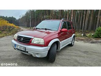 suzuki grand vitara 2.0