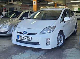 toyota prius hybrid cvt automat ny bes 0%ränta