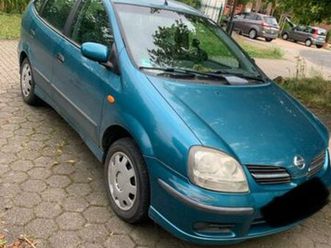 nissan almera tino 1.8