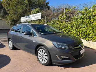 astra 4ª serie astra 1.7 cdti 110cv ecoflex s&s sports tourer cosmo