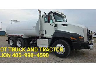 2015 cat ct660 4000 gallon water tank sprayer truck 31k miles 4500hr c