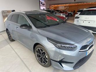 fam. 1.0 mhev 74kw style edition dct tourer 5p