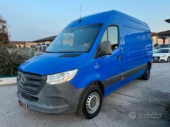 mercedes-benz sprinter f39/33 311 cdi fwd ta furgo