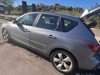 mazda 3 anno 2004