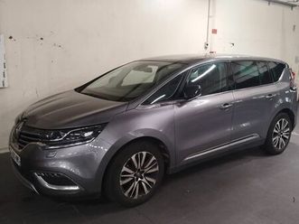 espace 5 initial paris