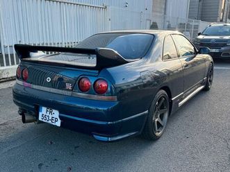 nissan skyline r33 gtst