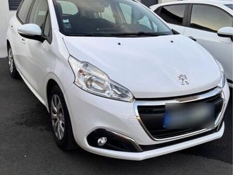 peugeot 208 / commerciale