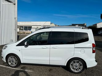 ford tourneo courier 1.0 ecoboost titanium