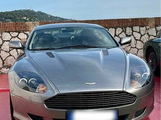vends aston martin db9 v12