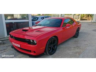 dodge challenger challenger s/t 5.7 v8 finition srt