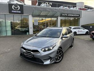 kia ceed sw cd 1,5 t-gdi gpf 7dct top