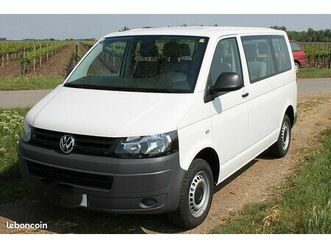 rare t5 tdi 140 cv 09 places très peu kilométré carnet vw à jour. idéal pour projet aménagement