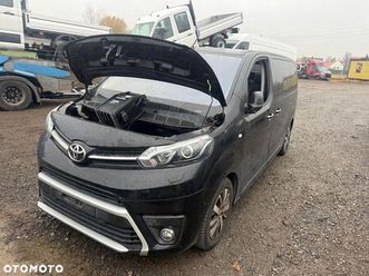 toyota proace verso 2.0 d4-d long vip