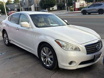 2011 infiniti m37 base