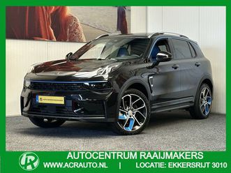 lynk & co 01 - 1.5 zwarte hemel 6.6 kw 100 stuks op voorraad vol opties 360 camera adaptive cruise contro