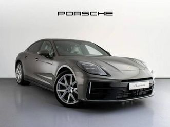 2025 porsche panamera 3.0 4 (353ps) hatchback
