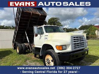 1997 ford f800 cummings diesel**auomatic***serviced**dump truck*******